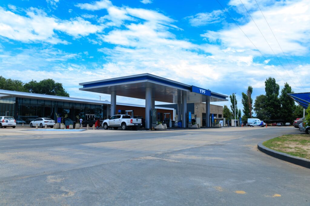 Asistencia al Viajero ACA: Tu Aliado en la Ruta