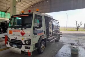 AEROPLANTA YPF AVIACIÓN (SACE/ESC)