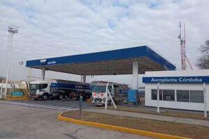 AEROPLANTA YPF AVIACIÓN (SACO/CBA)