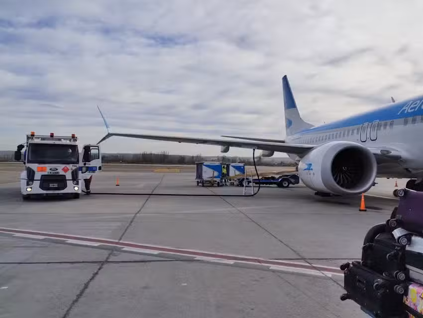 AEROPLANTA YPF AVIACIÓN (SAZN/NQN)