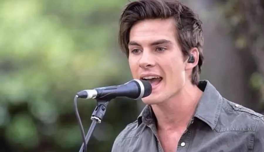 Andrés Koi: La reinvención del exvocalista de DVICIO