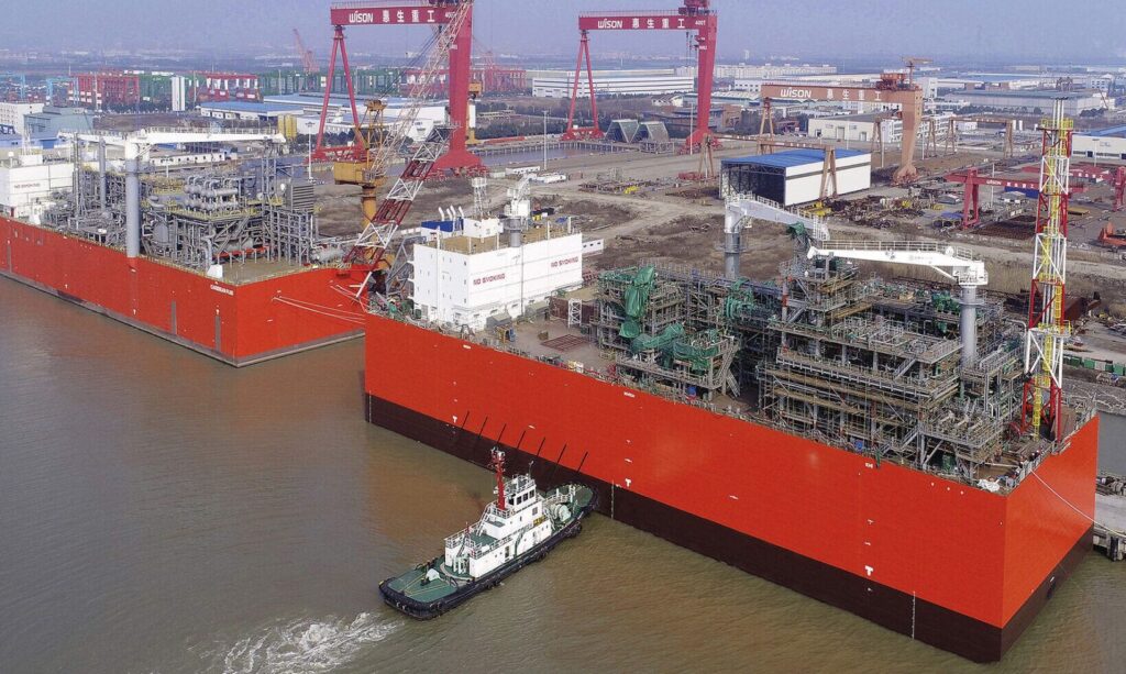 YPF: La Travesía del Petróleo Argentino por Mar