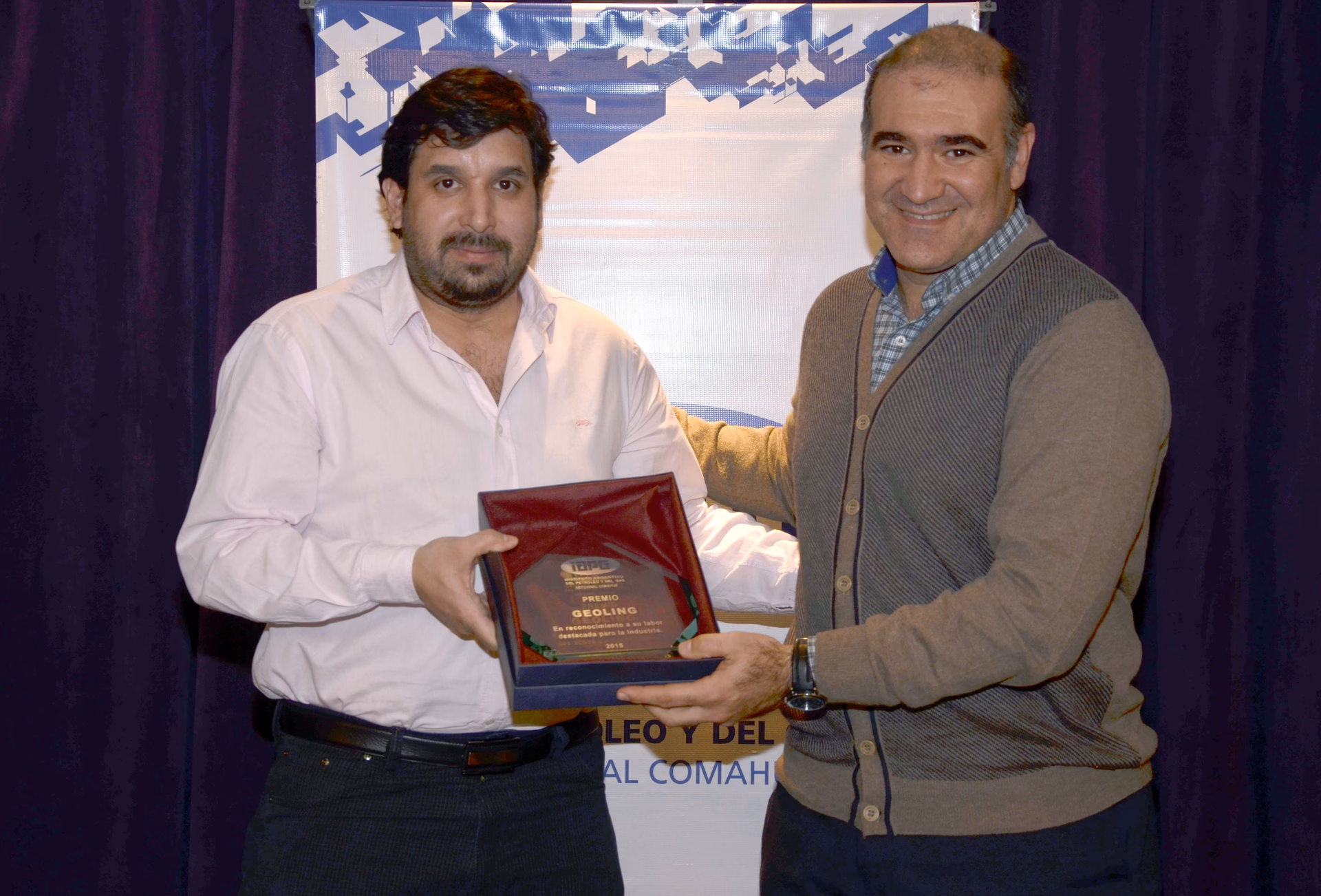 ¿Quién es Carlos García García?