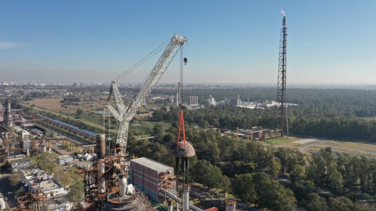 Catalizadores en Refinerías: El Secreto de YPF