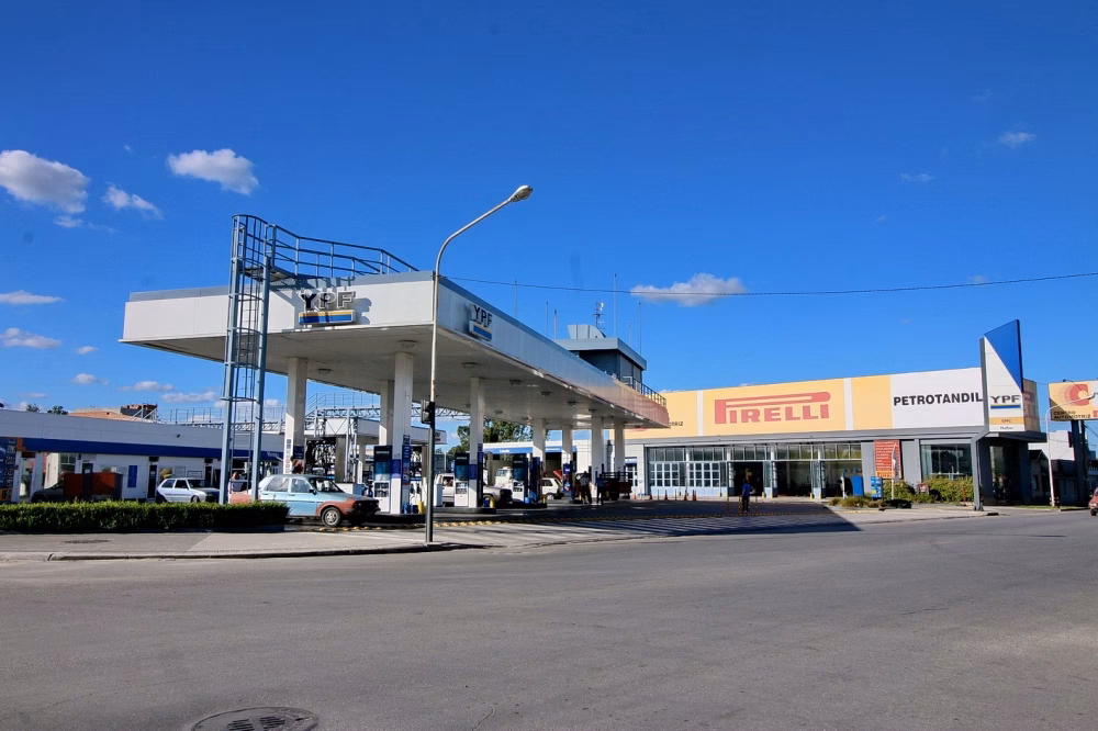 ¿Cuántos kilómetros hay de Las Flores a Tandil?