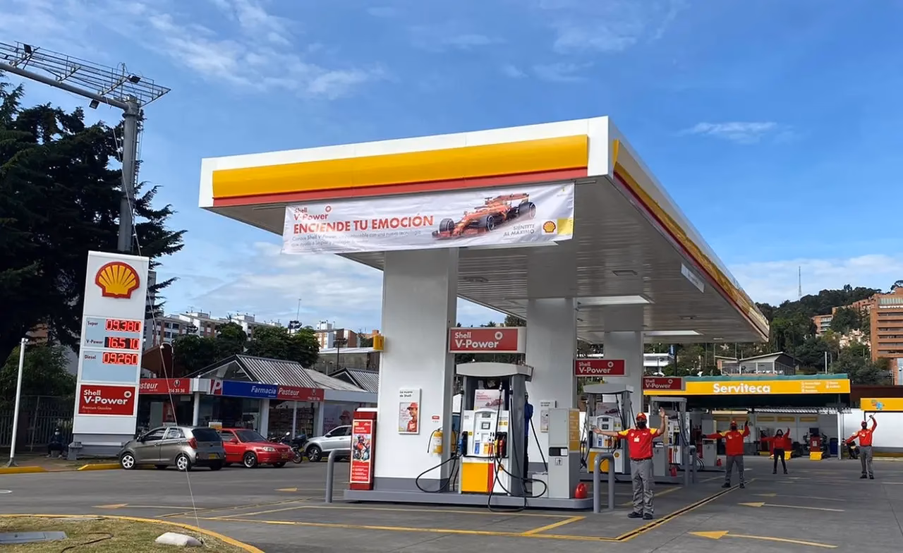 ¿Quién distribuye Shell?