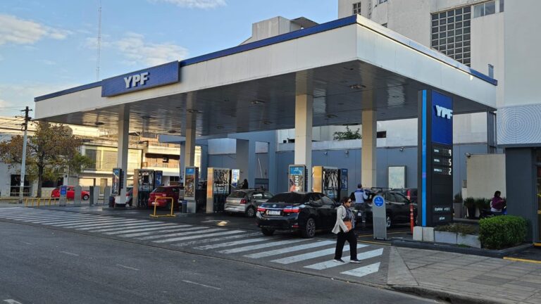YPF inaugura Torre Fénix, el nuevo ícono de Santa Fe