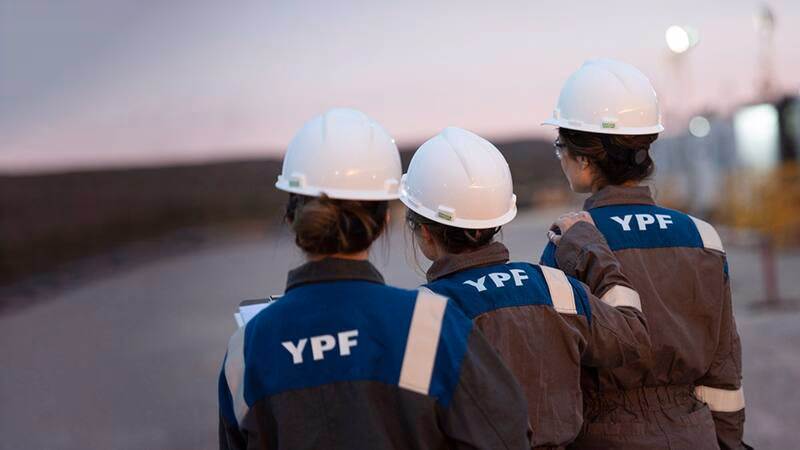 ¿Dónde puedo trabajar si soy ingeniero petrolero?