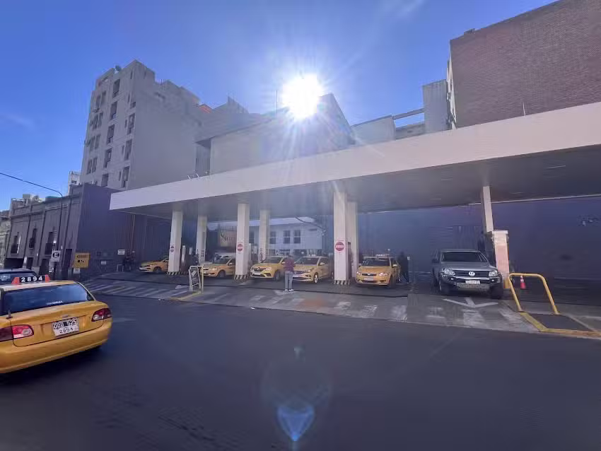 Estación de Servicio – exYPF