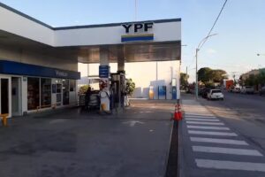 Estación de Servicio YPF Centro Conesa SRL