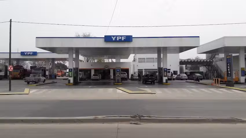 Estación de Servicio YPF – GNC