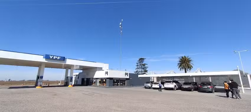 Estación de Servicios YPF Pila Combustibles