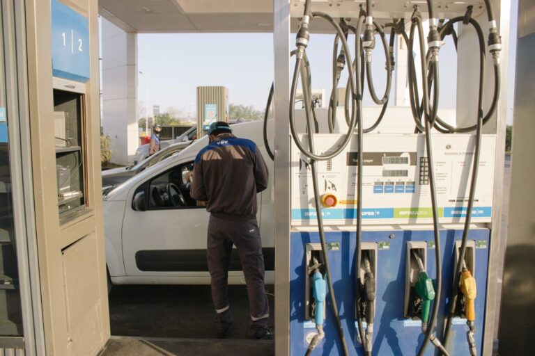 Duchas en YPF: Costo, Disponibilidad y Consejos