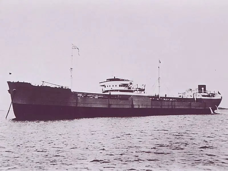 ¿Cómo se llaman las flotas de barcos?