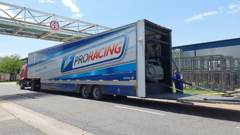 Chevrolet Tracker vs Nissan Kicks: El Duelo de SUVs