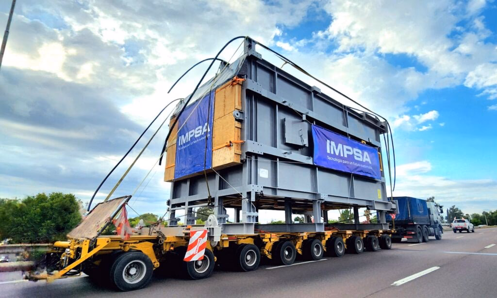 ¿Cuál es la refinería más grande de YPF?