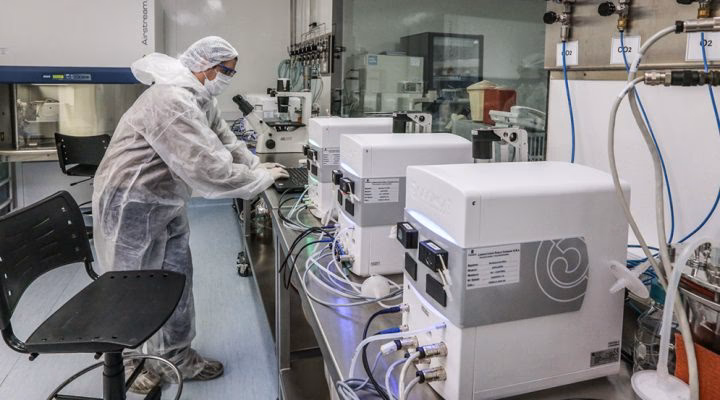 ¿Qué industrias se desarrollaron en 1930 en Argentina?