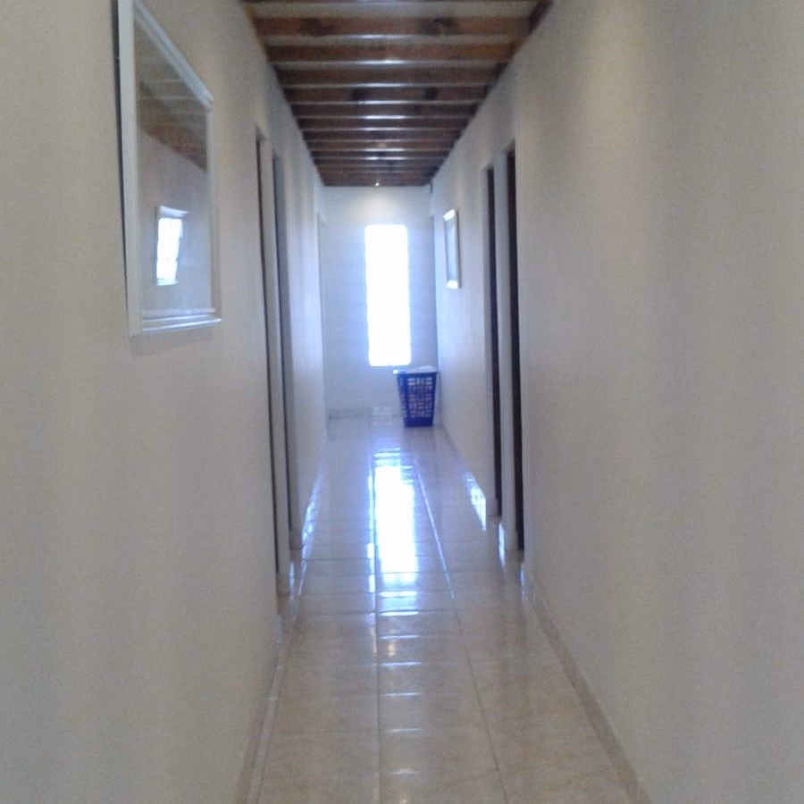 ¿Qué colectivo me deja en el Hospital Alvear?