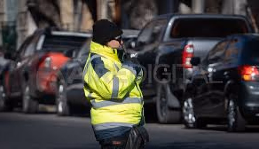 ¿Cuánto cuesta una multa por luces apagadas?