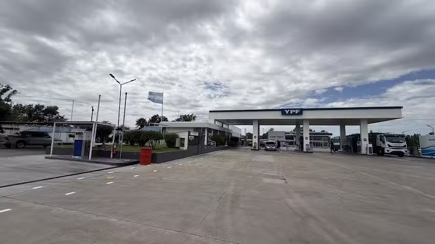 Las Cavas YPF Bolivar