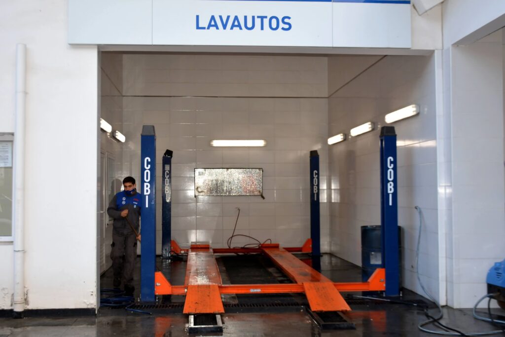 Guía YPF para un Lavado de Auto Profesional