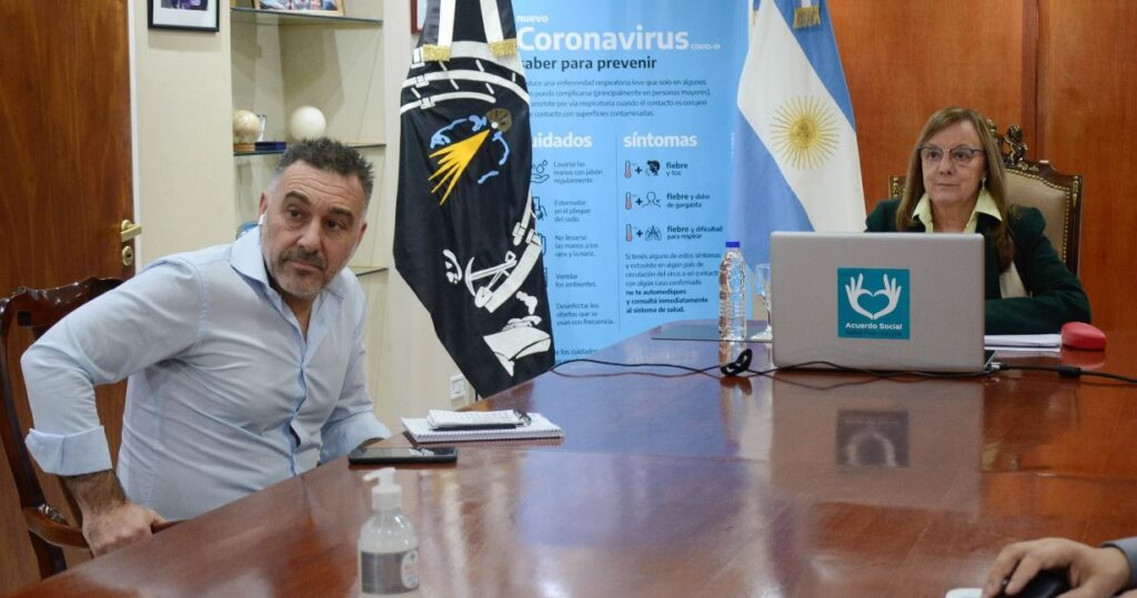 Leonardo Álvarez: La trayectoria de un defensa tenaz