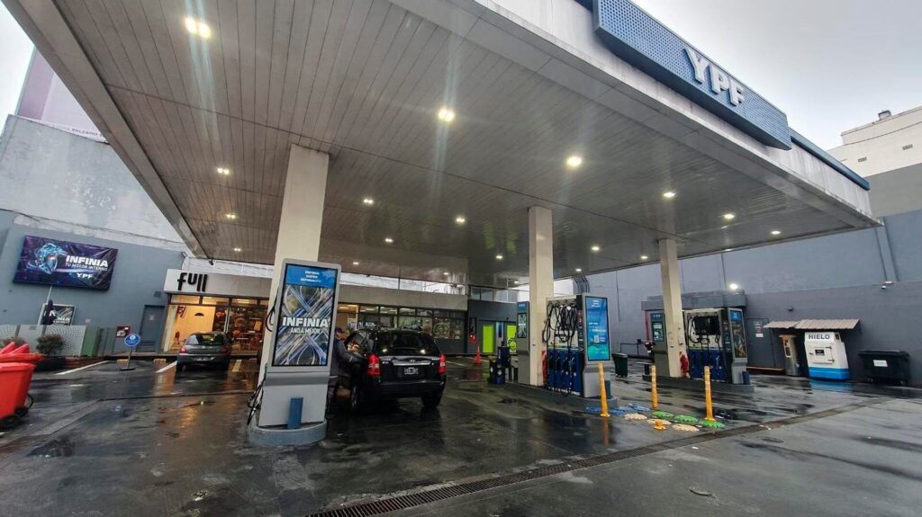 YPF baja la nafta: Precios y claves del cambio