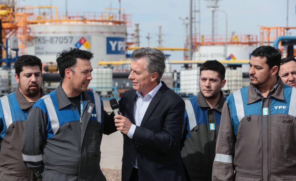 Marcos Peña: El Poder y la Polémica en la Era Macri