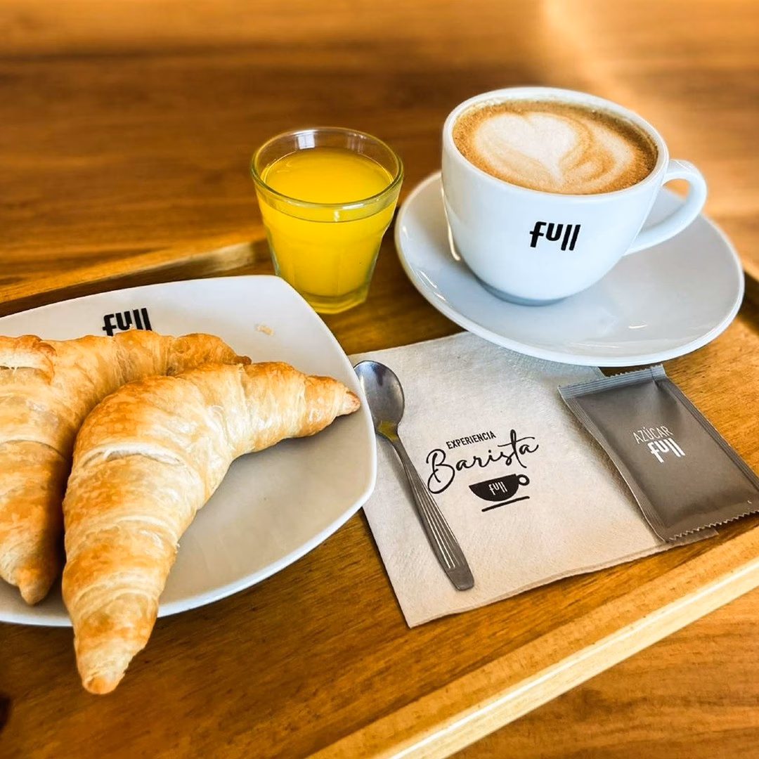 ¿Cómo se llaman las medialunas de gran tamaño?