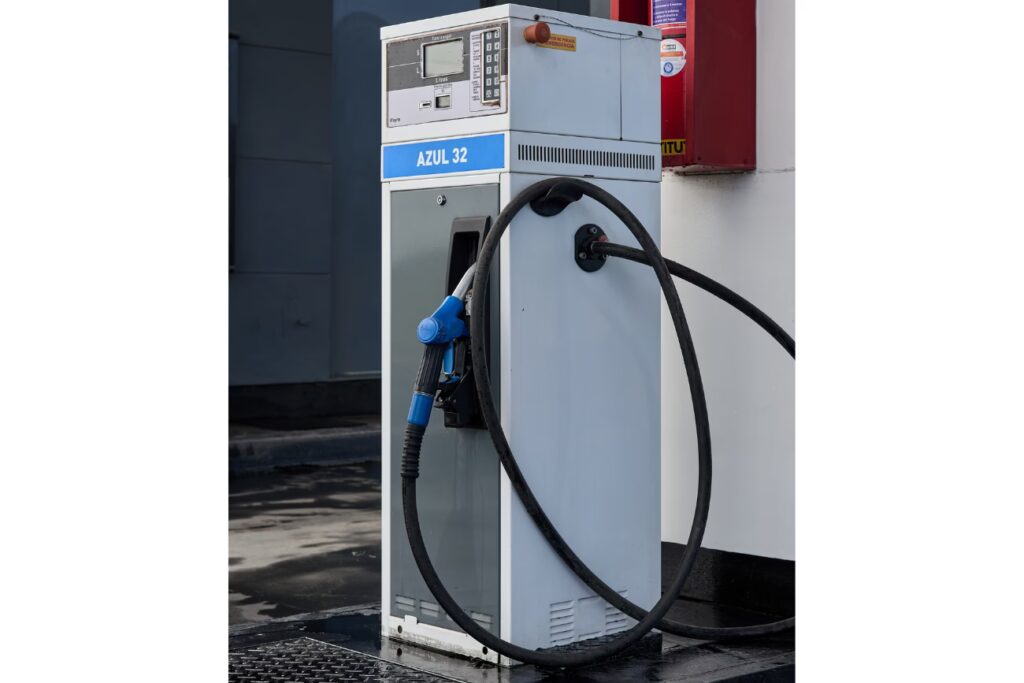 Conflicto de Información: YPF y Francis Ngannou