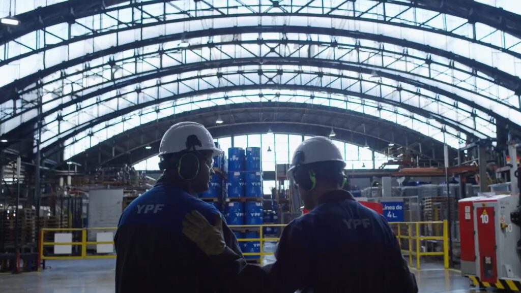 McCann: La Mente Creativa Detrás de YPF