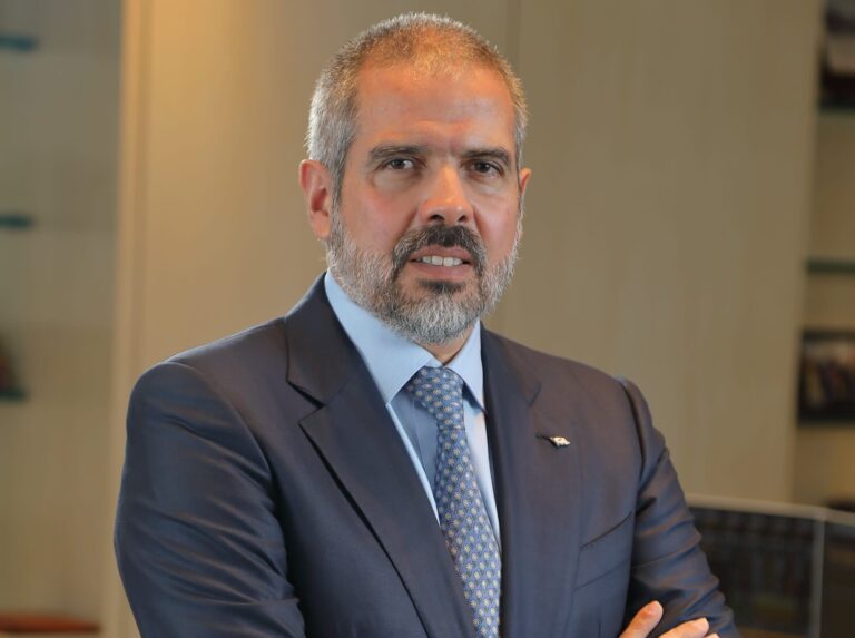 Pérez Companc: El Magnate que Giró del Petróleo a los Alimentos