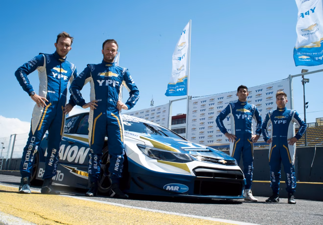 ¿Quiénes son algunos pilotos de Chevrolet en Súper TC2000?