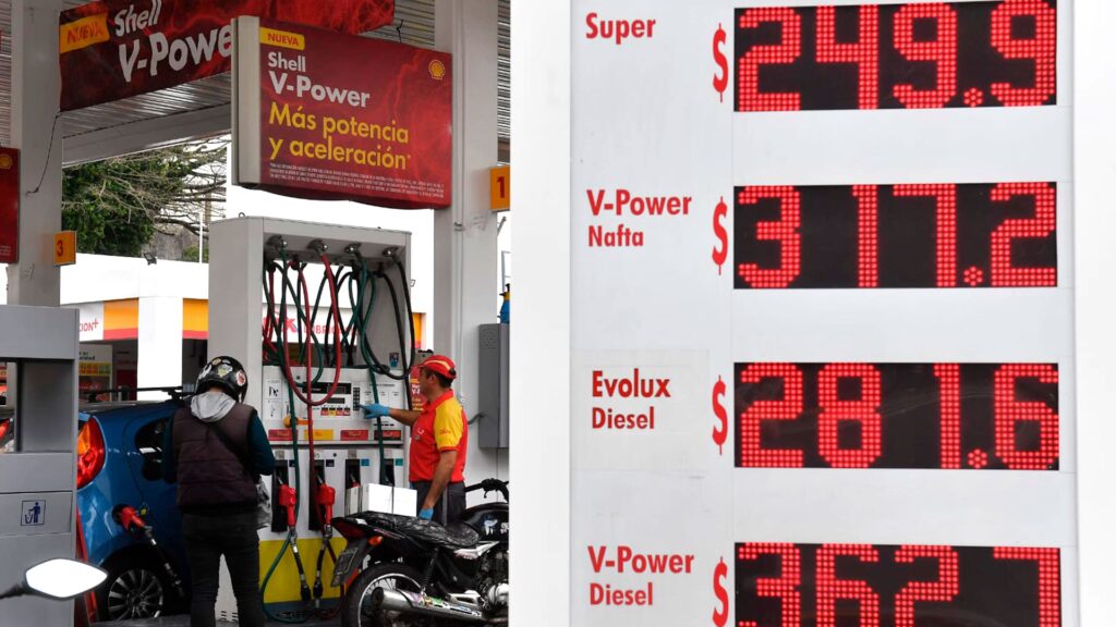 Naftas Premium: ¿Shell V-Power o YPF Infinia?