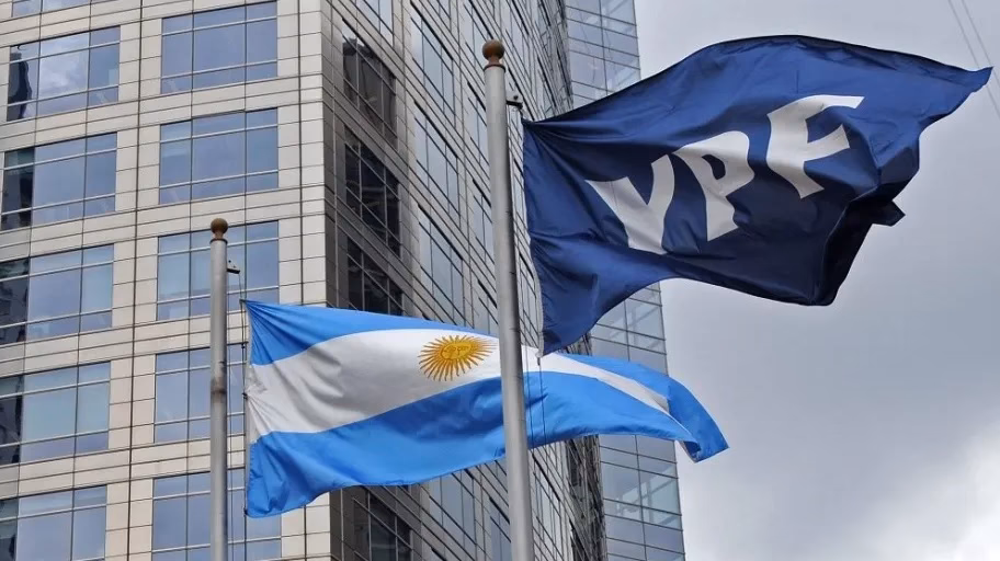 ¿Cuál es la estructura accionarial de YPF?