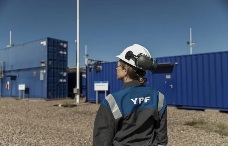 El Rol del Operador de Campo en YPF: ¿Qué Hacen?