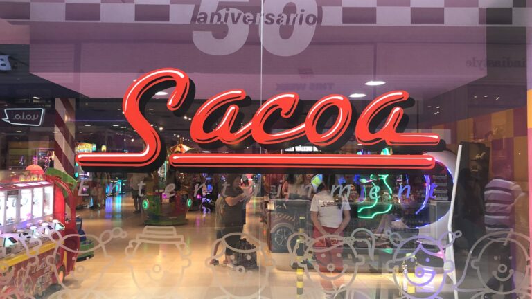 YPF y SACOA: Gigantes Constructores de Argentina