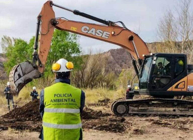 YPF y la Contaminación del Acuífero en Mendoza