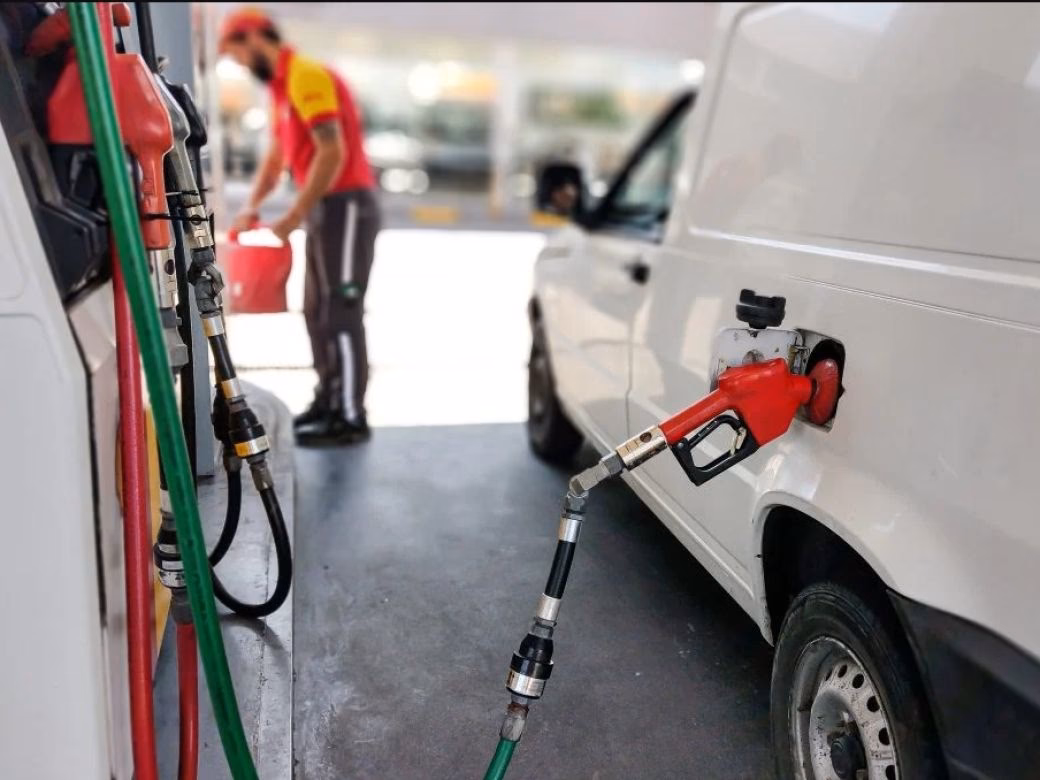 ¿Shell aumento la nafta?