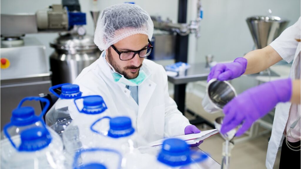 Técnico Químico: Un Perfil Clave para la Industria