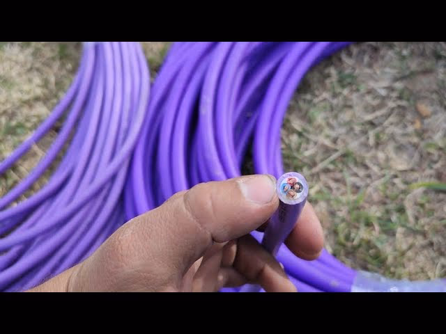 ¿Cómo puedo conectar cables subterráneos?