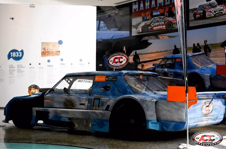 ¿Cuál fue la primera base permanente de argentina en la Antártida?