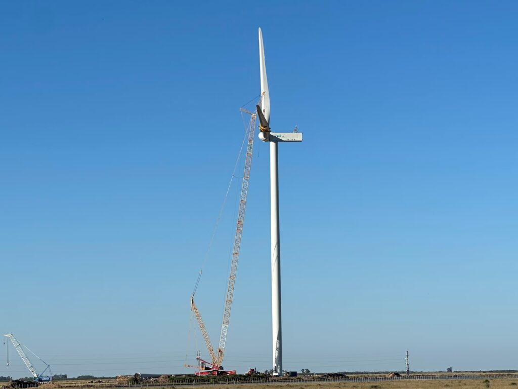 El Guardián del Viento: El Rol del Operario Eólico