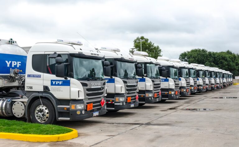 La Logística de YPF: Movilizando la Energía del País