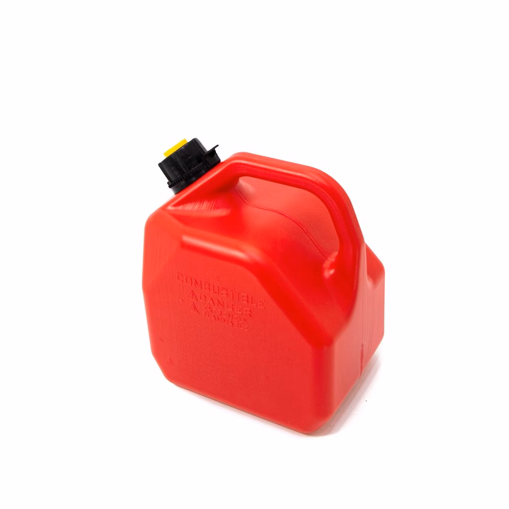 ¿Se puede comprar gasolina en un bidón?