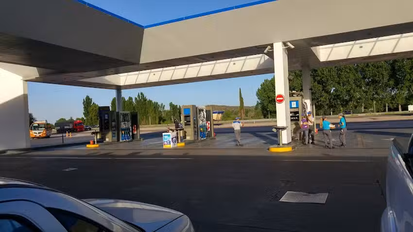 YPF ACA