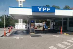 YPF ACA – Villa Bordeu