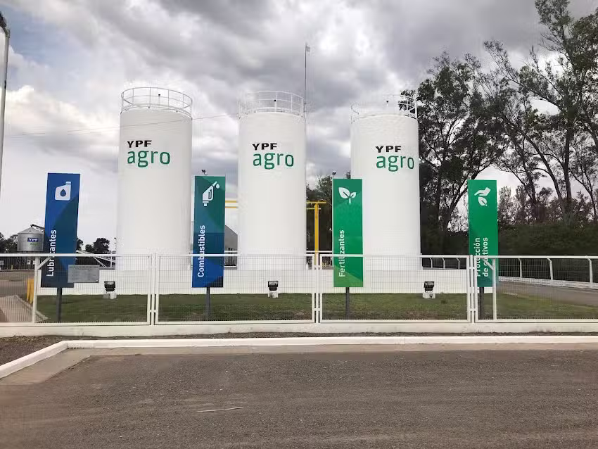 YPF AGRO – OSCAR BRUERA Y CIA SRL
