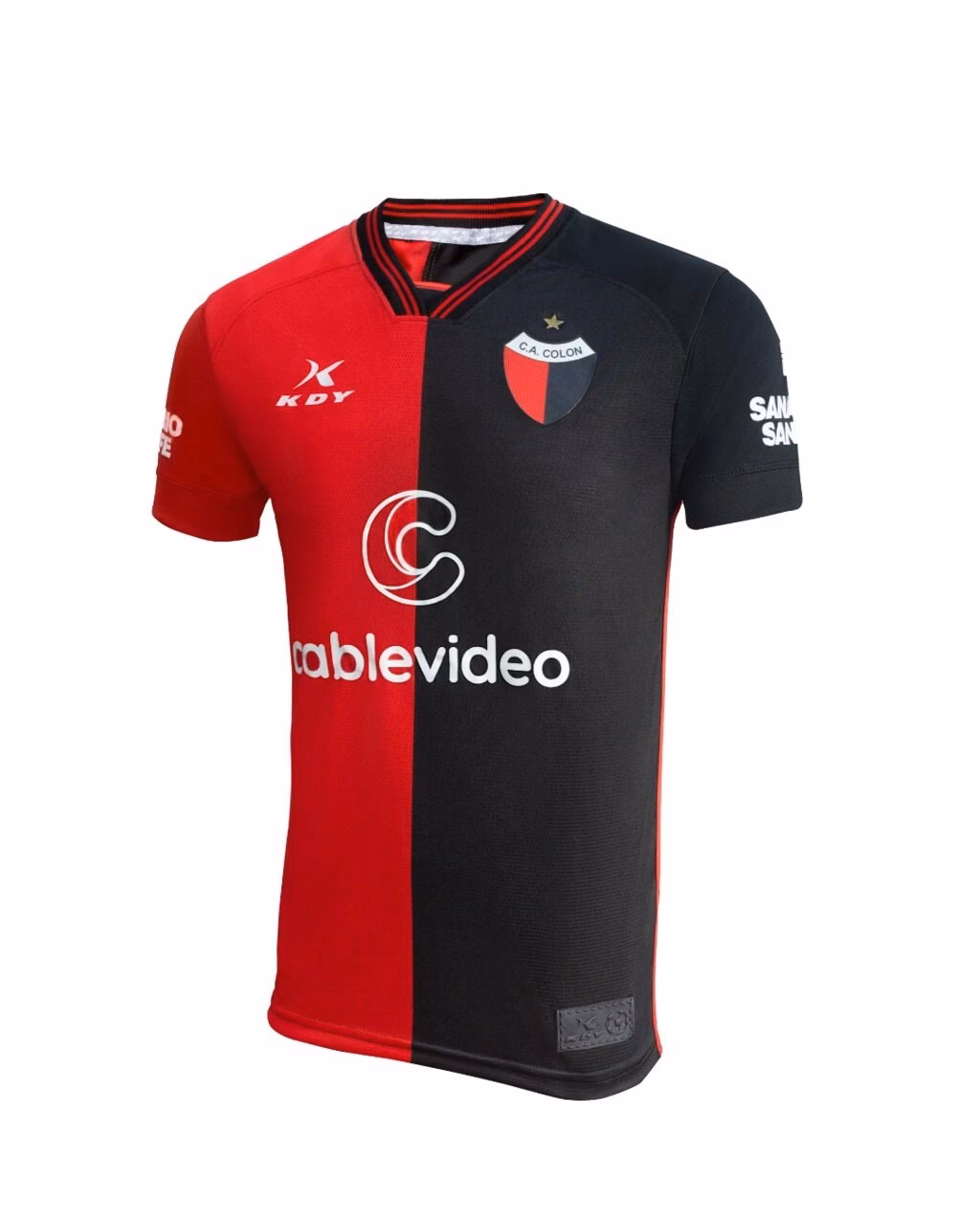 ¿Qué marca viste a Colón de Santa Fe?