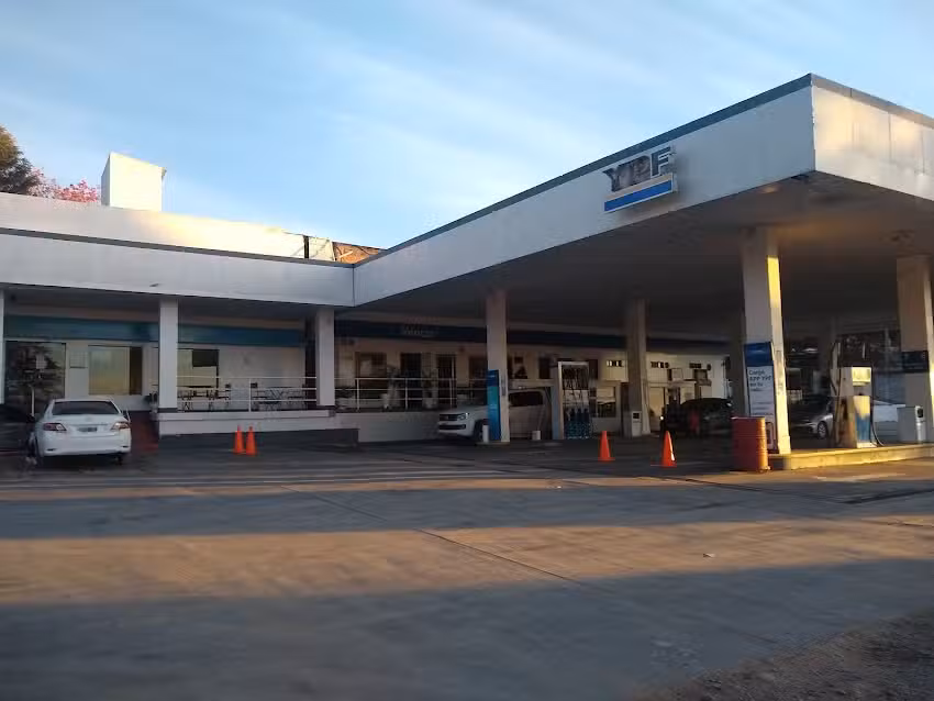 YPF CAYO LORENZA